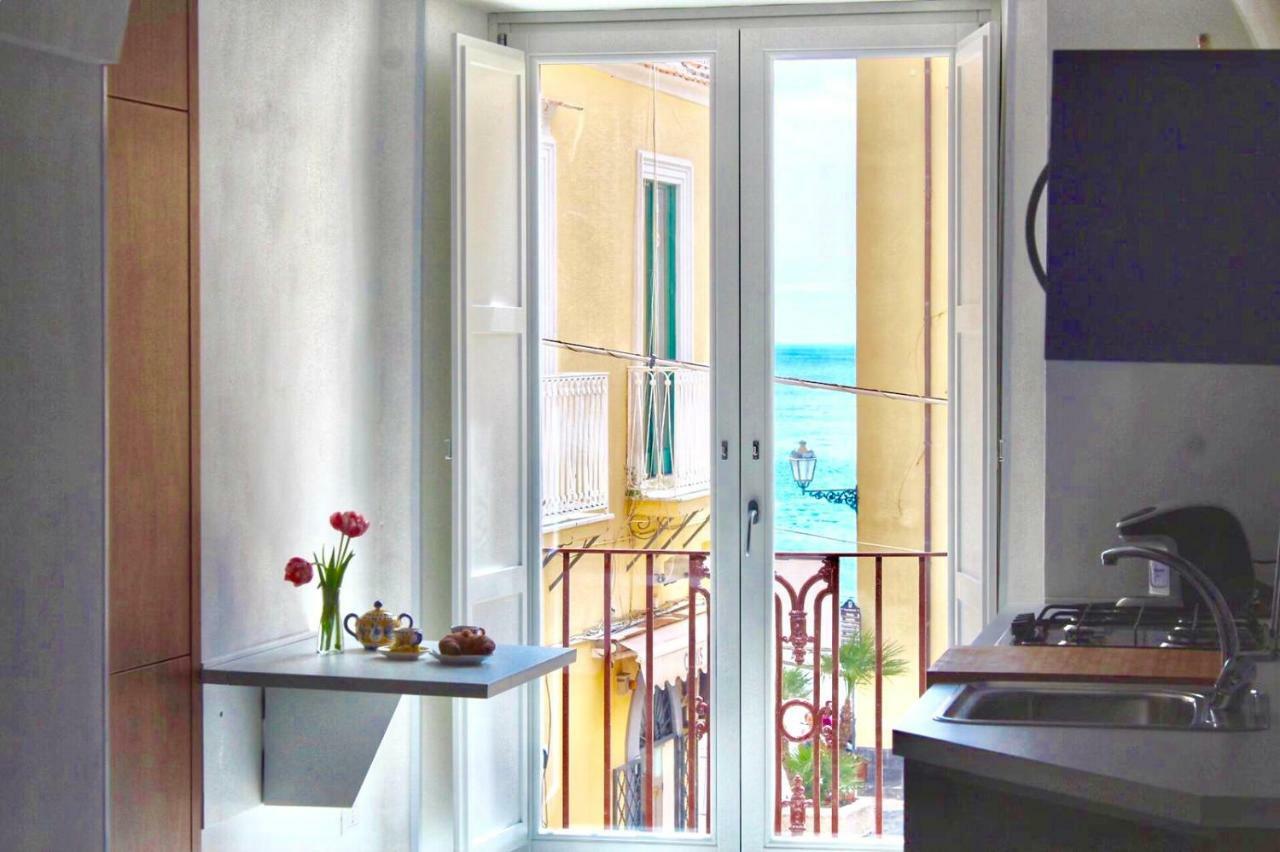 Amalfi Sea View First Floor “Casa Mia “ヴィラ エクステリア 写真